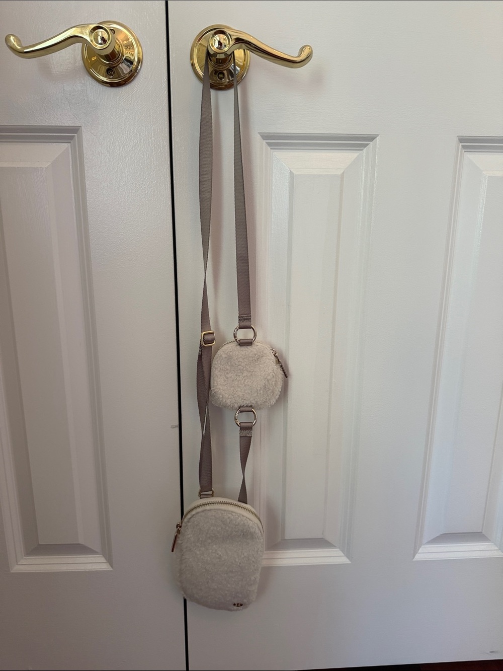 lululemon athletica Cream Sherpa Crossbody with Coin Pouch